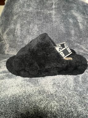 UGG Super Fluff Slipper Black Sheepskin Platform Sandals Women's Size 10 1095119